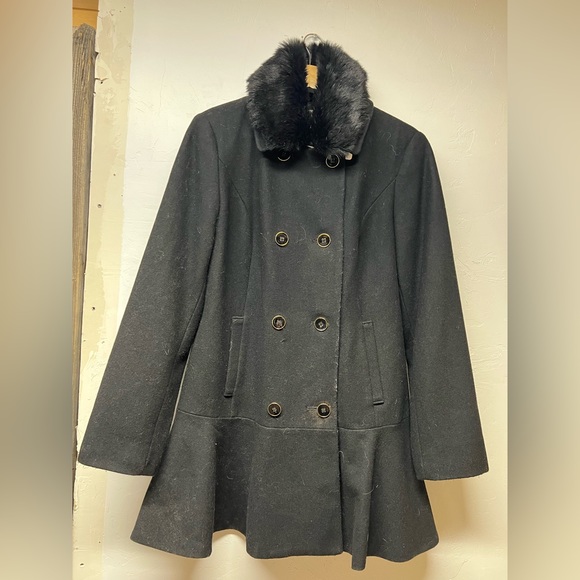 Faux Fur Neck Black Winter Coat